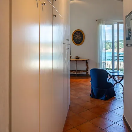 Casetta Gialla * Lerici